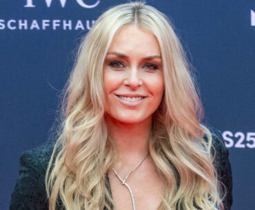 Olympic champion and Tiger Woods' ex Lindsey Vonn turns heads in daring outfit while hosting prestigious sports awards