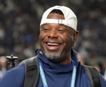 Amazing Ken Griffey Jr. photo of Rory McIlroy goes viral