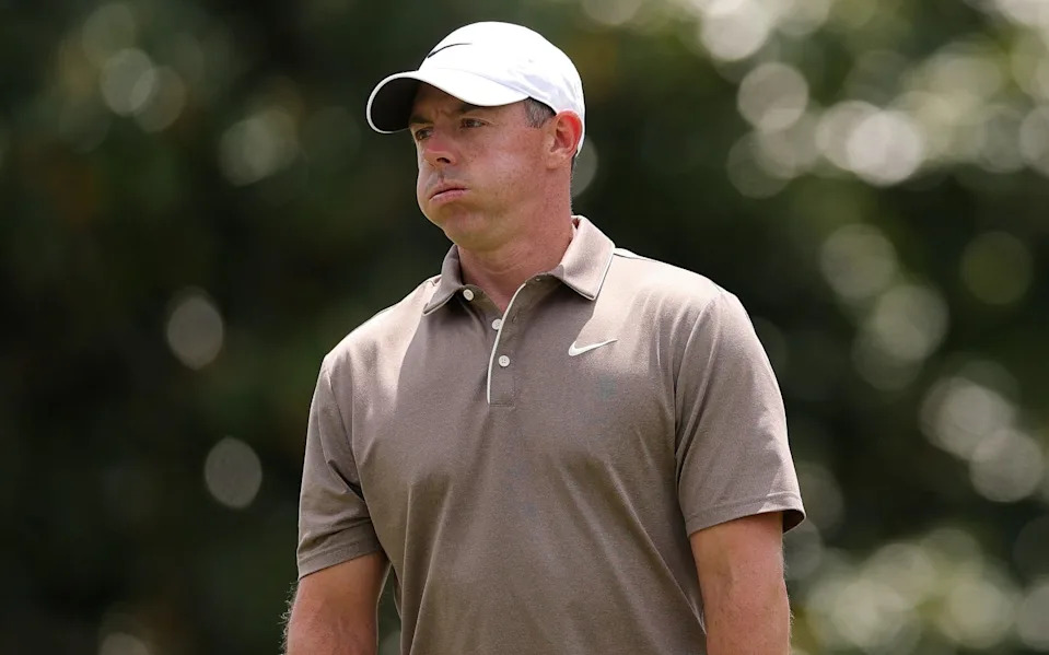 Rory McIlroy - Interminable slow play at Masters putting off viewers and players