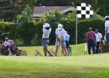 DuPage golf preserve revenues top $8 million