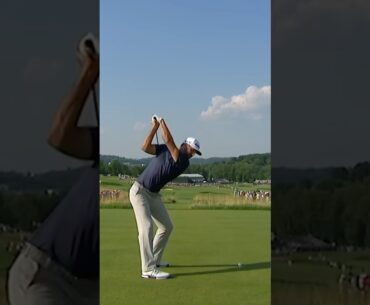 보우드 왼손목, 파워 페이드 구사 I 더스틴 존슨(Dustin Johnson)