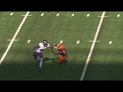 LAMAR JACKSON FUMBLES SNAP AND MAKES PLAY OF THE YEAR 😱 Ravens vs Bengals 2024 Highlights LAMAR JACKSON FUMBLES SNAP AND MAKES PLAY OF THE YEAR 😱 Ravens vs Bengals 2024 Highlights