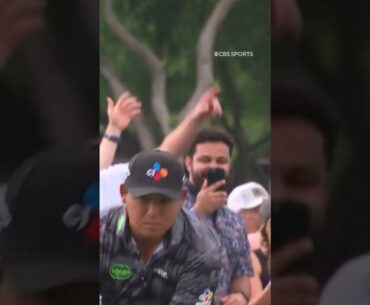 Si Woo's CHIP-IN EAGLE! 👏 #shorts