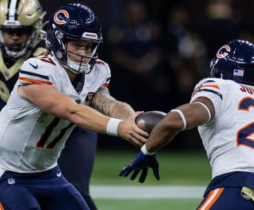 Chicago Bears' 90-Man Roster: Key Players to Watch This Summer!