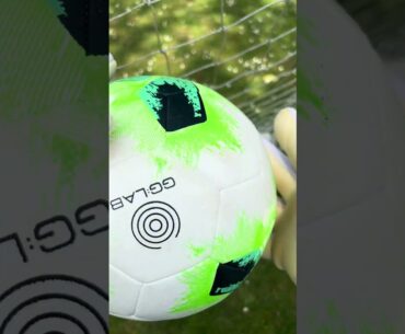 #gloveglu #goalkeepergloves #goalkeeper #football #fyp