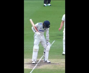Travis Head's reaction was hilarious #AUSvIND