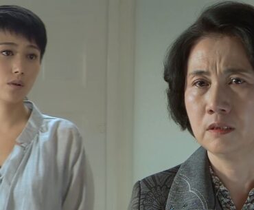 兒子車禍過世，母親痛苦失去神智，竟讓兒媳滾出家門！#电视剧 #爱情 #婚姻 #都市 #出轨#drama #love #romantic #kiss #sweet