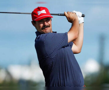 Johnson Wagner recreates Tiger Woods' Iconic 2000 shots live on Golf Central Postgame | International Sports News