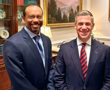 Tiger Woods makes surprise appearance at White House, fans wonder why | International Sports News