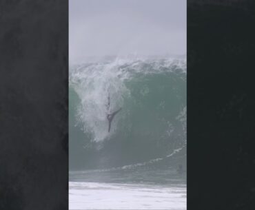 Luke Makshanoff absolutely SENDING IT at The Wedge! 🤙🏻