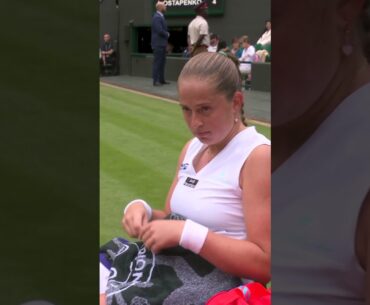 She wants WHO to leave? 🤷‍♀️😂 #Wimbledon #Shorts #Tennis