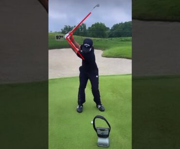 What’s better: lag or wide angles? The answer: it depends 😄 Golf swing trends are fun to study