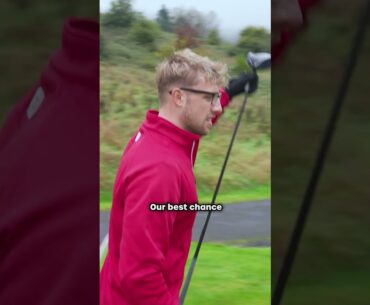 Big Wedge outdrive Tiger Woods?!