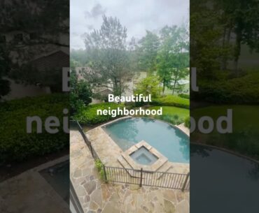 Beautiful backyard with pool and golf