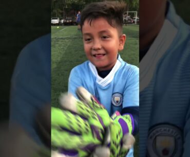 Penales 2🧤 #goalkeeper #porterosmx #porteros #viralvideo #humor #penales #viralshorts #atajadas