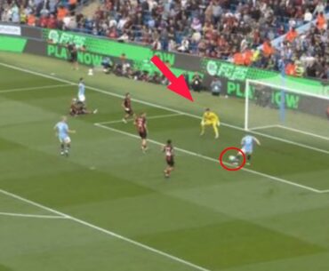 Kevin de Bruyne Misses with Open Goal vs Bournemouth