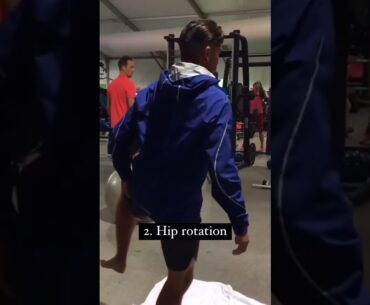 Rickie Fowler - Hip Flow