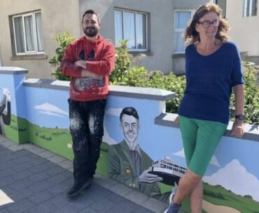 North coast B&B adds mural of Rory McIlroy overlooking famous golf course