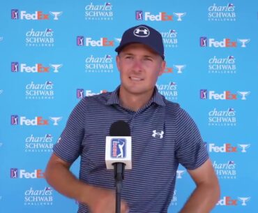 Jordan Spieth makes the cut at Charkes Schwab Challenge in the number
