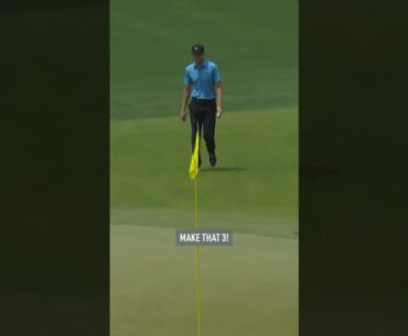 AMAZING technique to hole-out! 😱