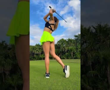Amazing Golf Swing you need to see | Golf Girl awesome swing | Golf shorts | Emily