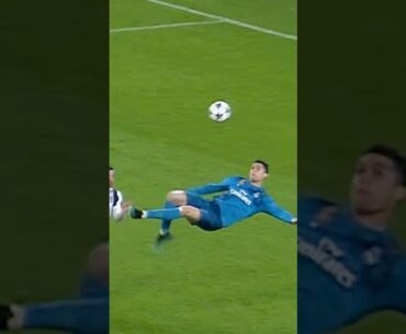 Lo Pensaste? ⚽️ #viralvideo #futbol #cr7 #viralshorts #championsleague #atajadas #goalkeeper
