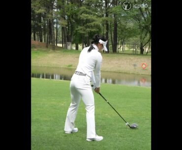 I like her swing. She is Hyomin Jeon of Korean Ladies Golf Tour.