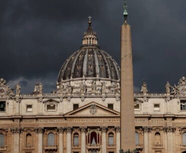 The Pope considered a Vatican golf course after American pitched six-hole plan to Pontifex | Golf | Sport