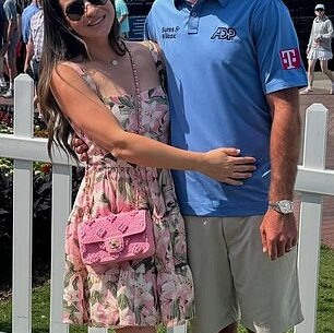 Homa revealed he only calls his coach, caddy or wife Lacey after a round