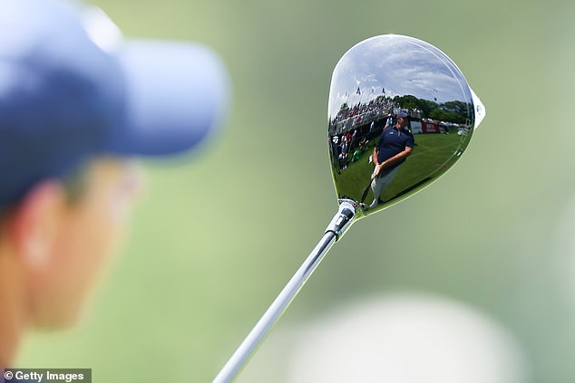 McIlroy¿s TaylorMade Qi10 driver had worn too thin which could give him an advantage