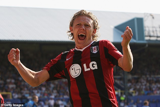 Bullard, who played for Fulham, Wigan, and Hull, hung up his boots in 2012 and is a keen golfer