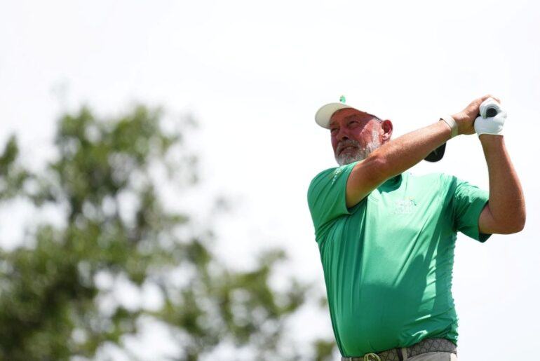 Clarke inside the top 10 after day one at Simmons Bank Championship Clarke nine back at opening senior major