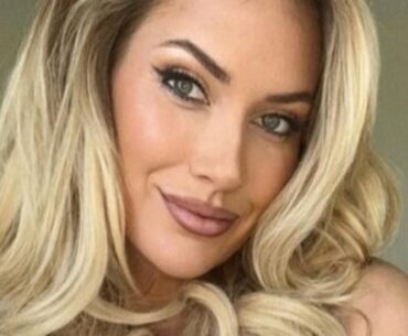 Paige Spiranac Shows Off Bikini That's 'Logical' In Freezing Snow