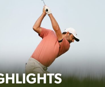 Scottie Scheffler closes STRONG to take 54-hole lead | 2025