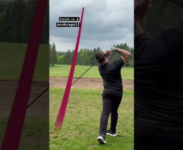 Effortless power🎯#golflife  #golfshorts #golf #golflife #golfer #cobragolf #pga#golfing#golfswing