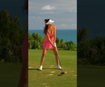 Amazing Golf Swing you need to see | Golf Girl awesome swing | Golf shorts | Hannah Leiner