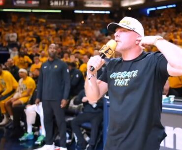 Pat McAfee had Pacers bench laughing after trash talking Knicks celeb fans 😂