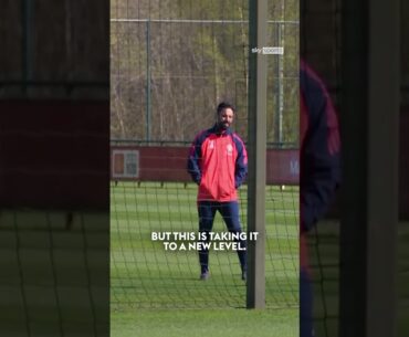 Ruben Amorim watches Man Utd training from afar... 🔭