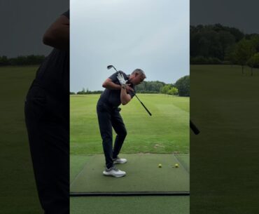 How to Turn Your Shoulders in the Golf Swing for Powerful Golf Shots #golfdrills #golfswing #golftip