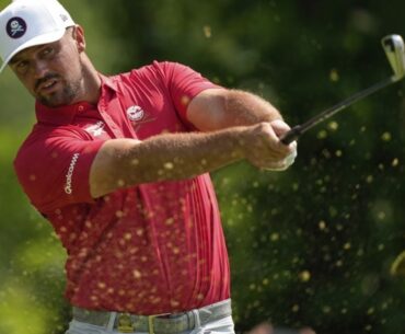 US Open LIVE! Latest news, updates, scores, highlights as Scottie Scheffler, Rory McIlroy, Bryson De