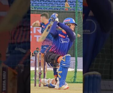 Santner be like bach gaye guru! 😮‍💨😂#MumbaiIndians #PlayLikeMumbai