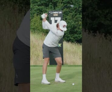 It's Saturday in the UK! Time to make a move. 💪 #livgolf #shorts