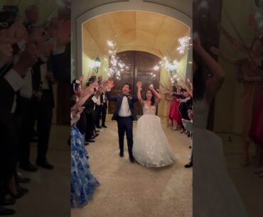 DJ Roger Gangi at Cascata Golf Club | Ultra Events Wedding #lasvegas #wedding #party #weddingdress