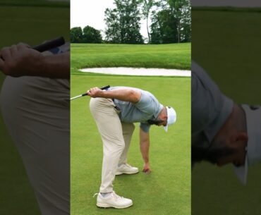 Jason Kelce's STRESSFUL Putt for Birdie