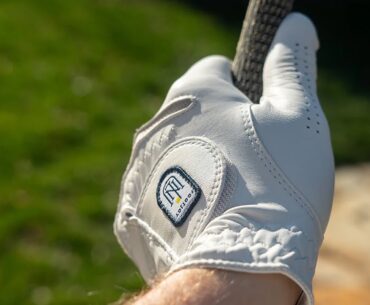 FootJoy StaSof Golf Glove Review 2025 Ultimate Grip Feel and Performance