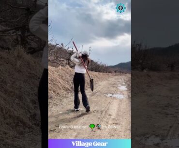 Lady's Shovel SWING vs. Bro's Broccoli TEE OFF!😂 Farm Golf! #funnyfarm #shovelmaster #golfgods #lol