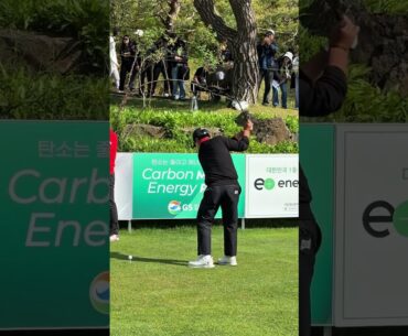 (3명)프로들의 티샷 전 스윙체크 #유민혁 #최진호 #Gunn CHAROENKUL #드라이버 #슬로우모션 #golfswing #koreagolf