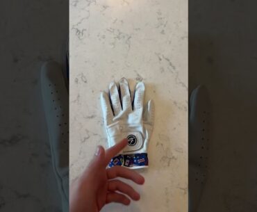 What’s the difference between low and high quality golf gloves?