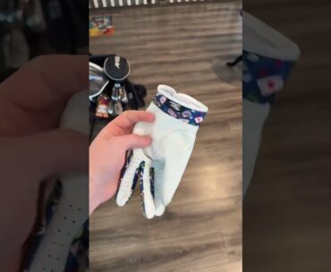 Most boring glove in golf