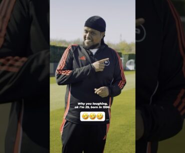 Chunkz’s reaction to Myles Lewis-Skelly’s age is HILARIOUS 👴🤣